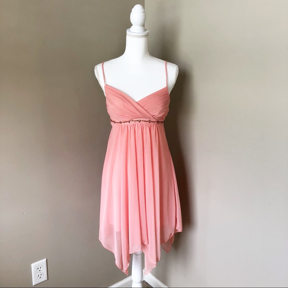 NEW Womens TRIXXI Peach Handkerchief Dress Small